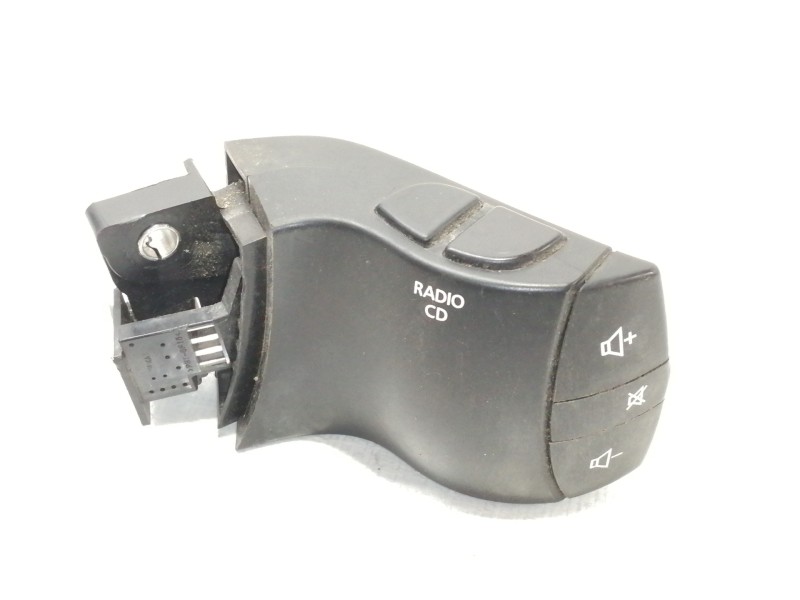 Recambio de mando volante para renault koleos dynamique pack2 referencia OEM IAM EB25550JY02B 25550JY02B MANDO RADIO