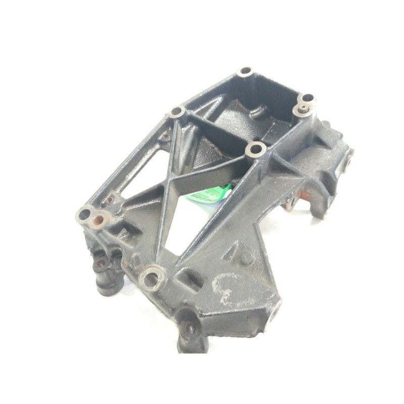 Recambio de soporte alternador para peugeot 307 cc (s1) 2.0 referencia OEM IAM   