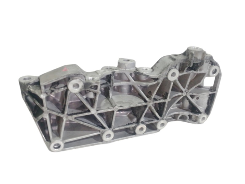 Recambio de soporte alternador para bmw serie 5 lim. (f10) 535d referencia OEM IAM 11168506863 174786 