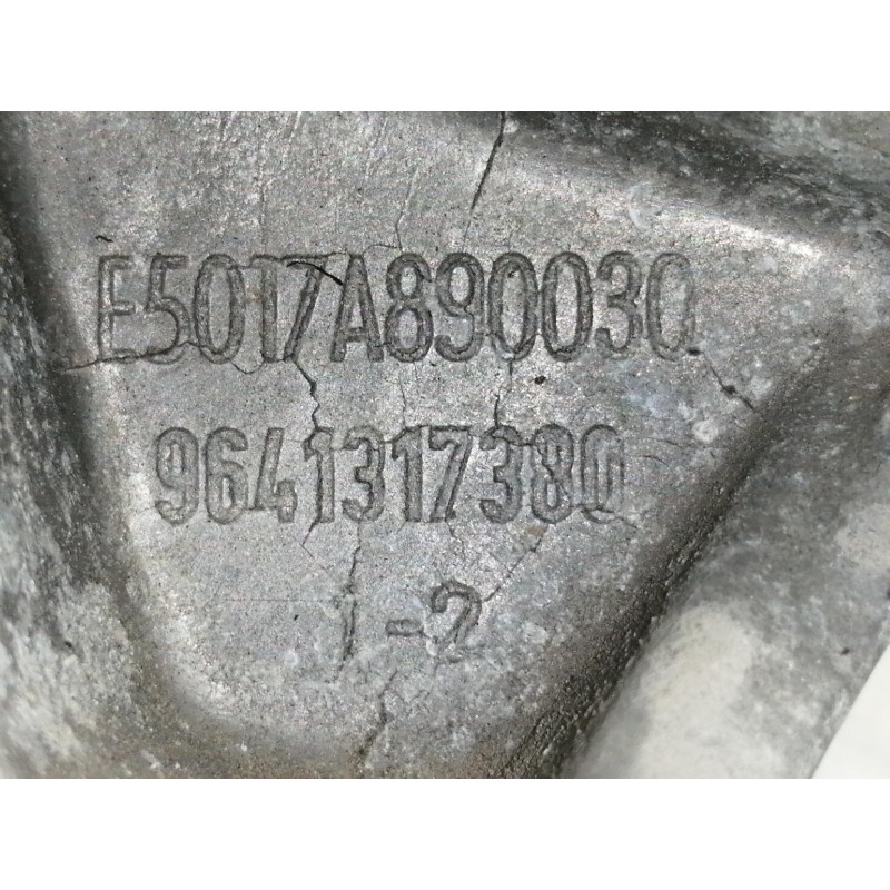 Recambio de soporte para peugeot 307 cc (s1) 2.0 referencia OEM IAM E5017A890030  