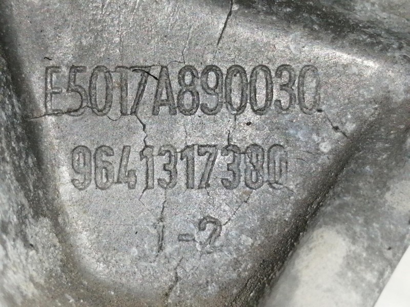 Recambio de soporte para peugeot 307 cc (s1) 2.0 referencia OEM IAM E5017A890030  