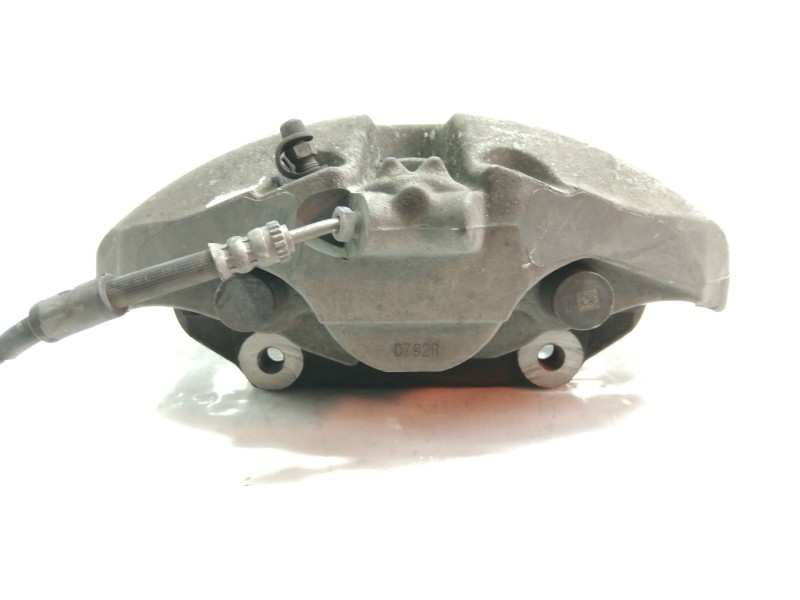 Recambio de pinza freno delantera derecha para bmw serie 5 lim. (f10) 535d referencia OEM IAM 0792R  