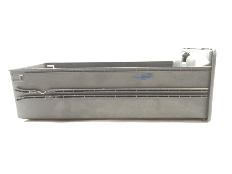 Recambio de apoyabrazos central para renault koleos dynamique pack2 referencia OEM IAM 96922JY60A  CAJON CONSOLA CENTRAL TRASERO