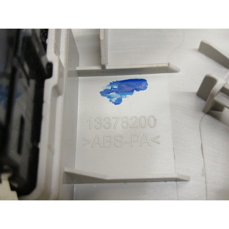 Recambio de luz interior para opel adam glam ecoflex referencia OEM IAM 316627975 167352 13576669 5150912EA 