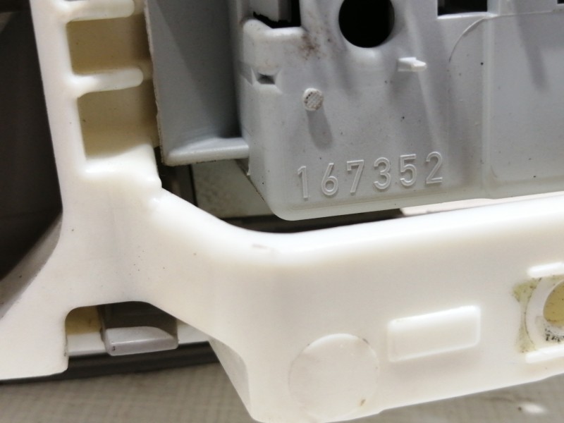 Recambio de luz interior para opel adam glam ecoflex referencia OEM IAM 316627975 167352 13576669 5150912EA 