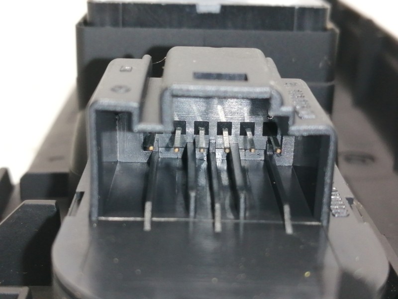 Recambio de mando elevalunas delantero izquierdo para volkswagen passat berlina (3c2) trendline referencia OEM IAM 3C1867171  