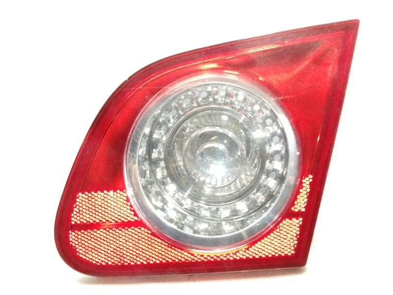 Recambio de piloto trasero derecho interior para volkswagen passat berlina (3c2) trendline referencia OEM IAM 3C5945094  