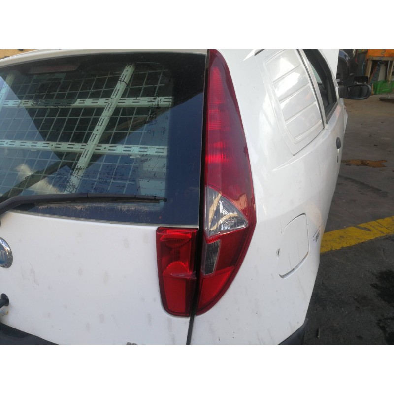 Recambio de piloto trasero derecho para fiat punto berlina (188) 1.3 jtd classic referencia OEM IAM   