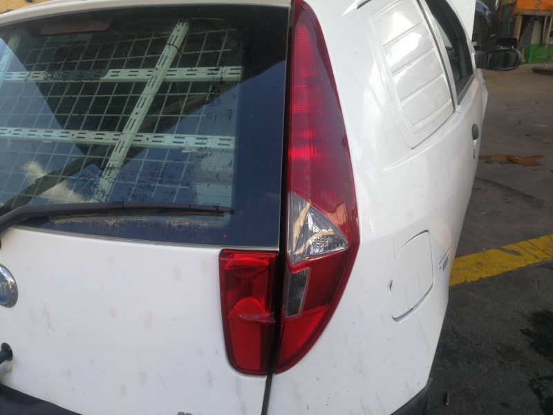 Recambio de piloto trasero derecho para fiat punto berlina (188) 1.3 jtd classic referencia OEM IAM   