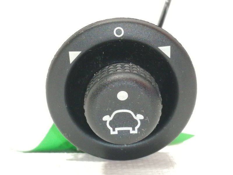 Recambio de mando retrovisor para ford fiesta (cb1) trend referencia OEM IAM 93BG17B676BB  