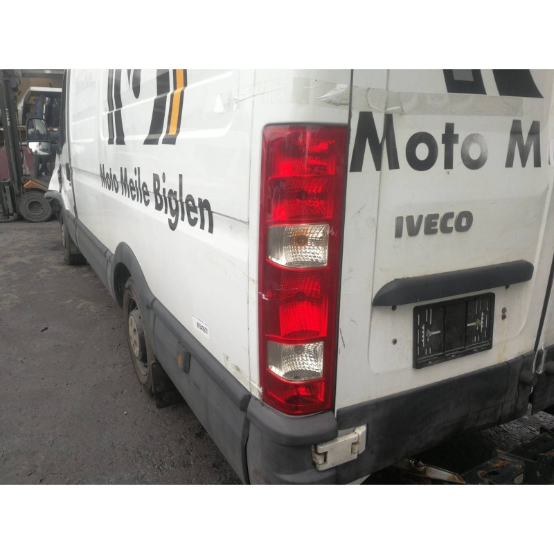Recambio de piloto trasero izquierdo para iveco daily caja cerrada (2006 =>) caja cerrada gran espacio 35s... batalla 3300 refer