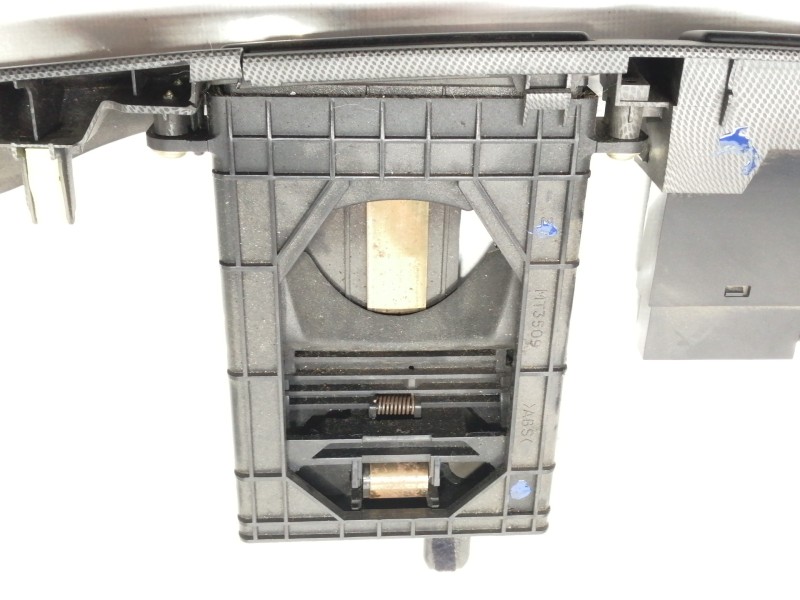 Recambio de moldura para toyota avensis wagon (t25) 1.8 sol referencia OEM IAM 5547505010  