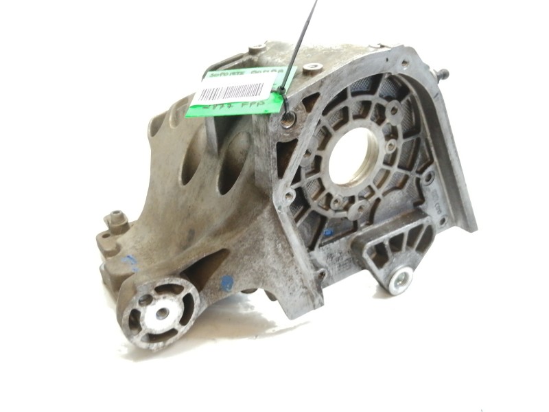 Recambio de soporte bomba inyeccion para opel vectra c berlina elegance referencia OEM IAM 55187918  