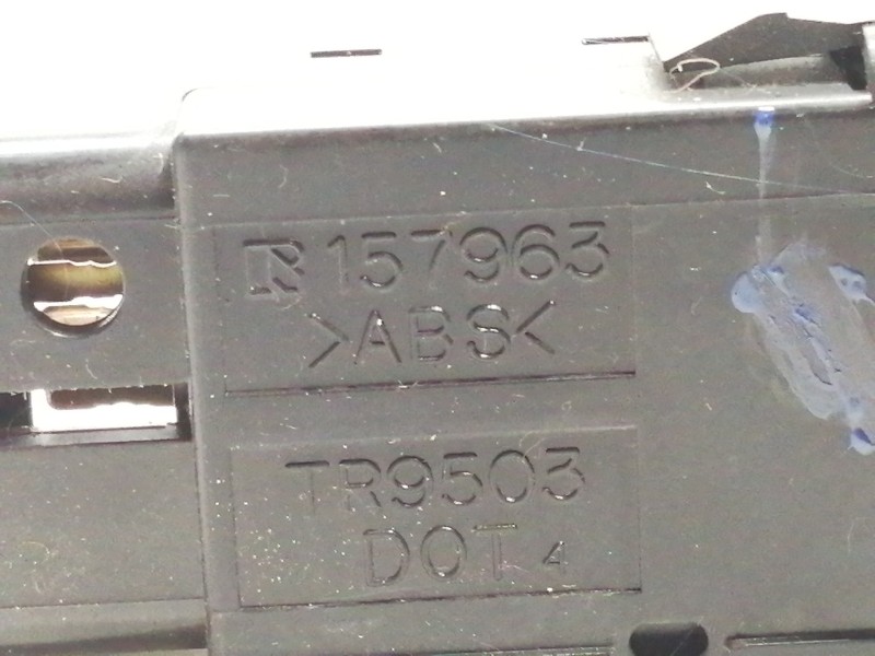 Recambio de warning para toyota avensis wagon (t25) 1.8 sol referencia OEM IAM 157963 TR9503 