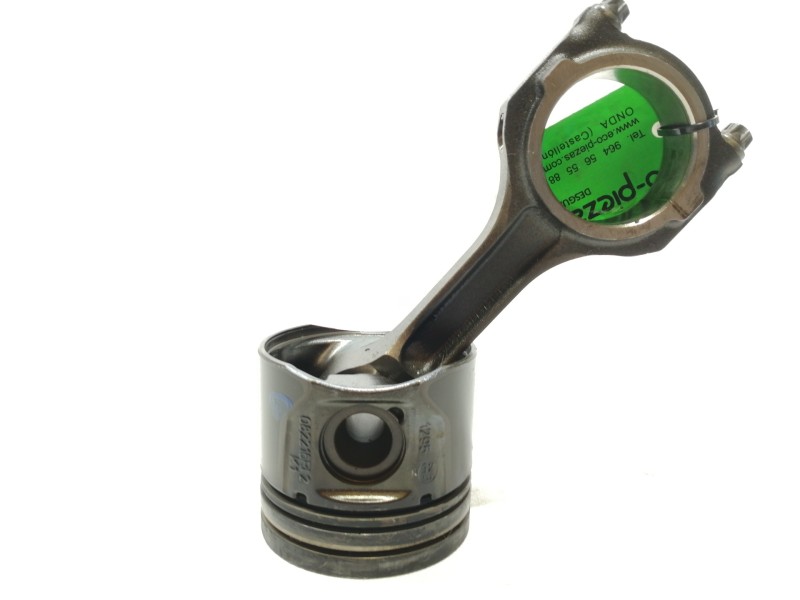 Recambio de piston para ford transit connect (tc7) kasten city light (2009) referencia OEM IAM 082216R12  