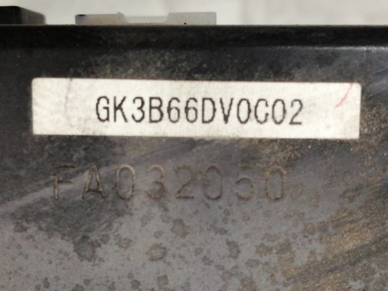 Recambio de pantalla multifuncion para mazda 6 berlina (gg) 2.0 crtd 136 active (5-ptas.) referencia OEM IAM CYVM4490A CADM4294K