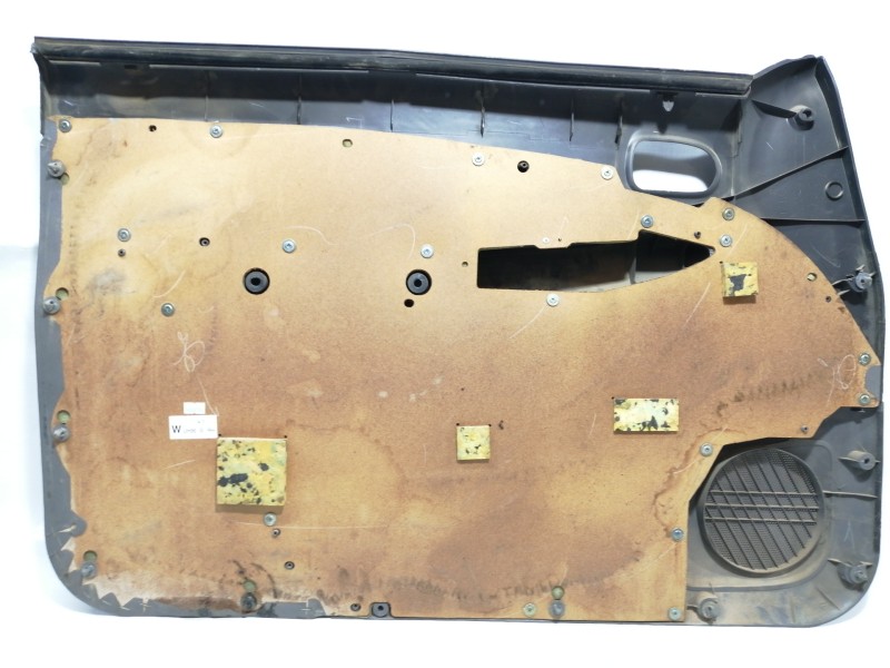 Recambio de guarnecido puerta delantera derecha para ford ranger (er) cabina doblea 4x4 referencia OEM IAM UH716843X  