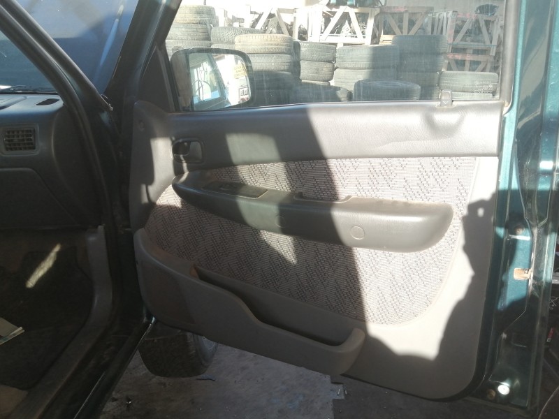 Recambio de guarnecido puerta delantera derecha para ford ranger (er) cabina doblea 4x4 referencia OEM IAM UH716843X  