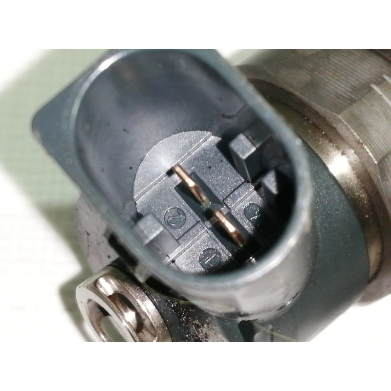 Recambio de inyector para bmw serie 1 coupe (e82) 118d referencia OEM IAM 0445110298 779844605 