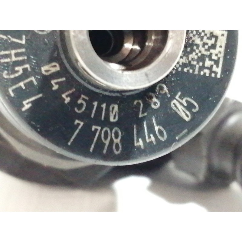 Recambio de inyector para bmw serie 1 coupe (e82) 118d referencia OEM IAM 0445110298 779844605 