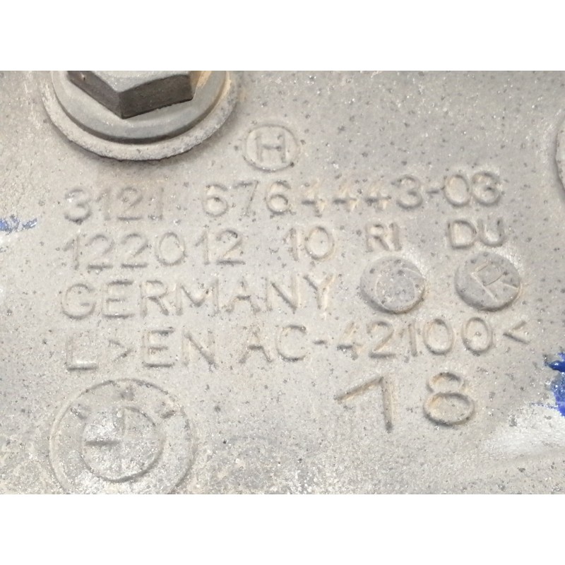 Recambio de mangueta delantera izquierda para bmw serie 1 coupe (e82) 118d referencia OEM IAM 3121676444303 676444303 