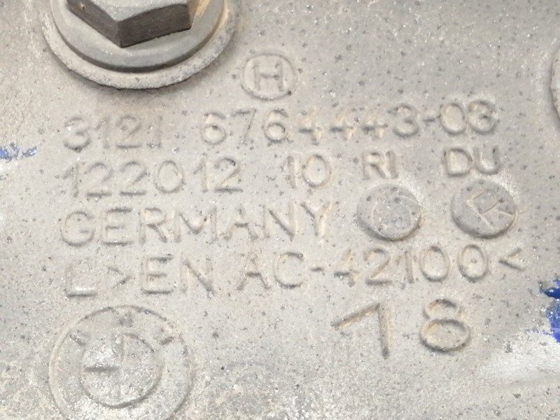 Recambio de mangueta delantera izquierda para bmw serie 1 coupe (e82) 118d referencia OEM IAM 3121676444303 676444303 