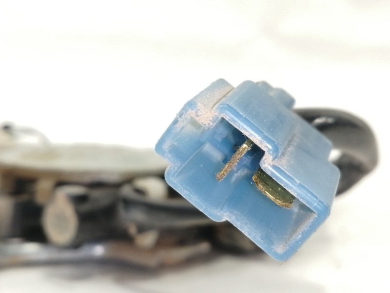 Recambio de elevalunas trasero izquierdo para ford ranger (er) cabina doblea 4x4 referencia OEM IAM UH847358X 8621002900 