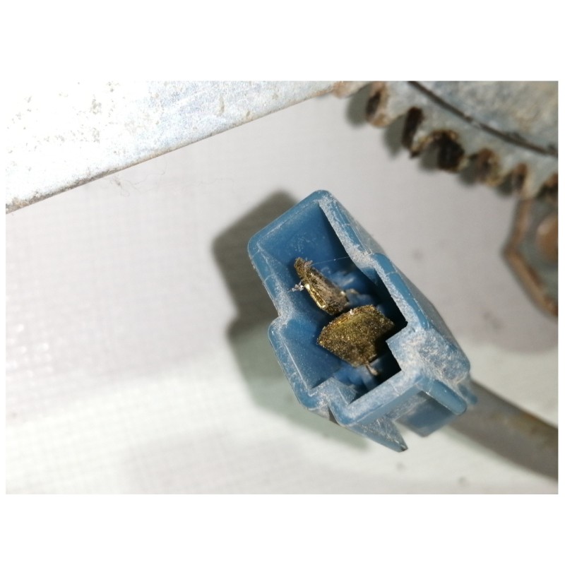 Recambio de elevalunas trasero derecho para ford ranger (er) cabina doblea 4x4 referencia OEM IAM 8621002890  