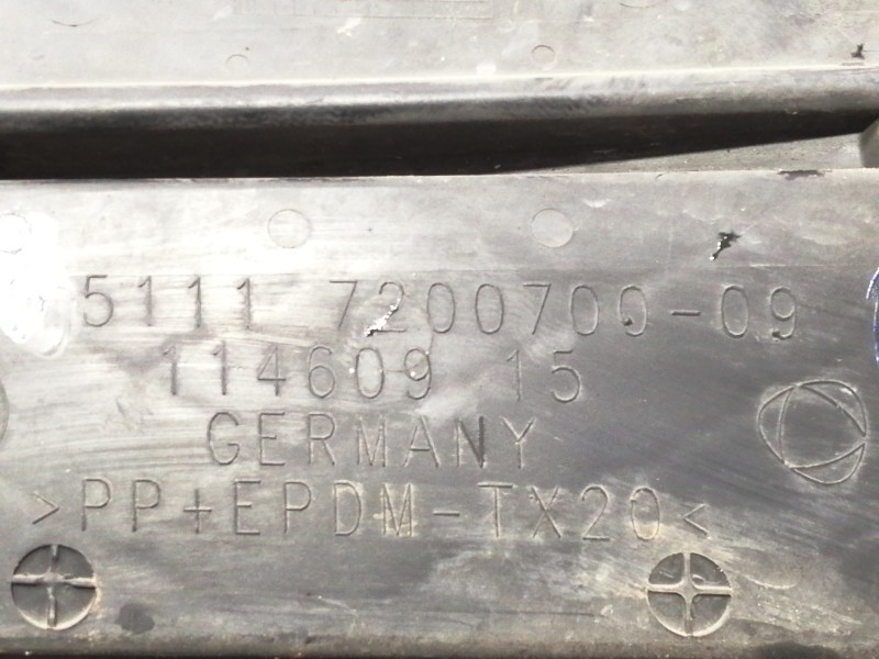 Recambio de rejilla paragolpes derecha para bmw serie 5 lim. (f10) 535d referencia OEM IAM 11460915  