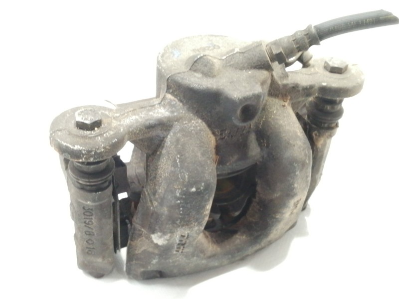 Recambio de pinza freno delantera derecha para bmw serie 1 coupe (e82) 118d referencia OEM IAM 3747  