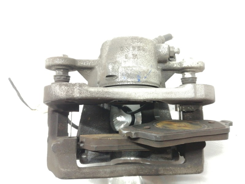 Recambio de pinza freno delantera izquierda para bmw serie 1 coupe (e82) 118d referencia OEM IAM 3746A  