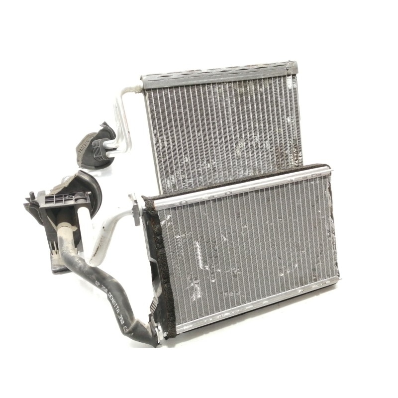 Recambio de radiador calefaccion / aire acondicionado para bmw serie 3 berlina (e90) 320d referencia OEM IAM 985474  