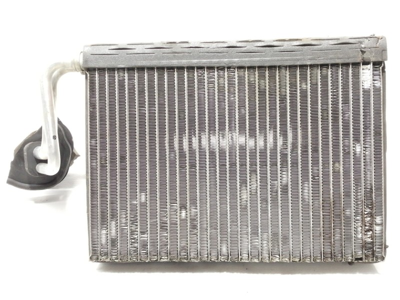 Recambio de radiador calefaccion / aire acondicionado para bmw serie 3 berlina (e90) 320d referencia OEM IAM 985474  