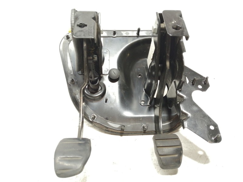 Recambio de pedal embrague para opel movano (2004 =>) furgón corto techo elevado l1h2 3.3t referencia OEM IAM 8200197389  