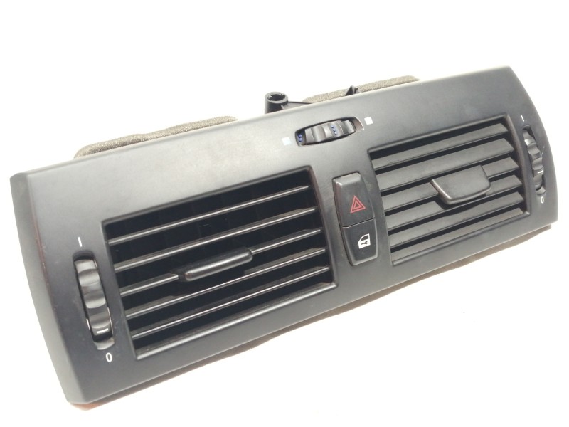 Recambio de rejilla aireadora para bmw x3 (e83) 2.0d referencia OEM IAM 3400074  