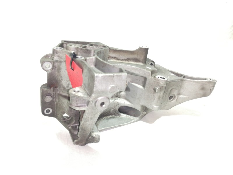Recambio de soporte alternador para bmw serie 1 coupe (e82) 118d referencia OEM IAM 1116780263902 13992010 