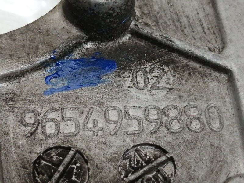 Recambio de soporte bomba inyeccion para citroën c4 picasso sx referencia OEM IAM 9654959880  