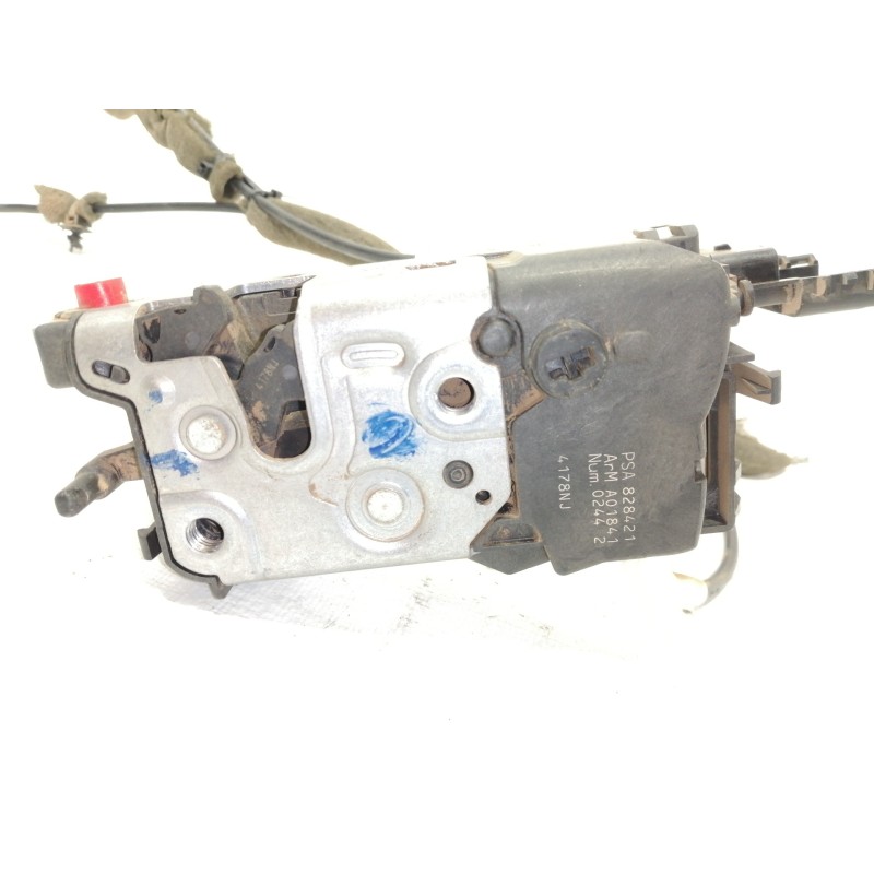 Recambio de cerradura puerta lateral izquierda para citroën berlingo cuadro sx referencia OEM IAM 828421 828421 