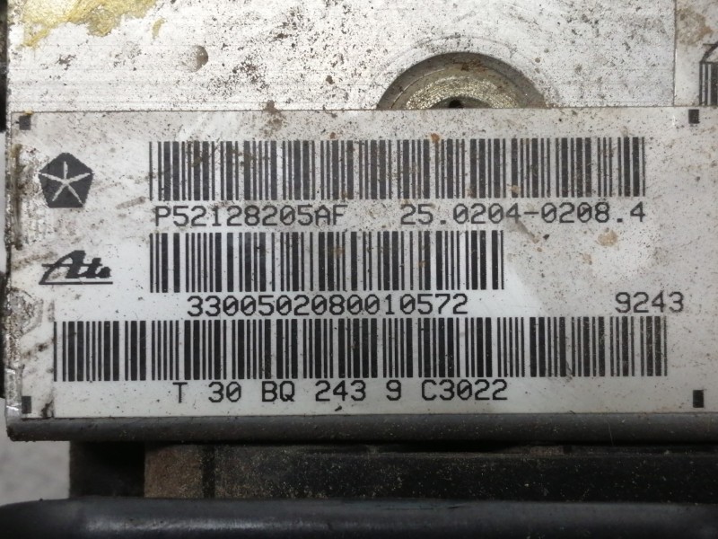 Recambio de abs para chrysler jeep gr.cherokee (wj/wg) 3.1 td cat referencia OEM IAM P52128205AF 56041022AGA 25094601383 2502040