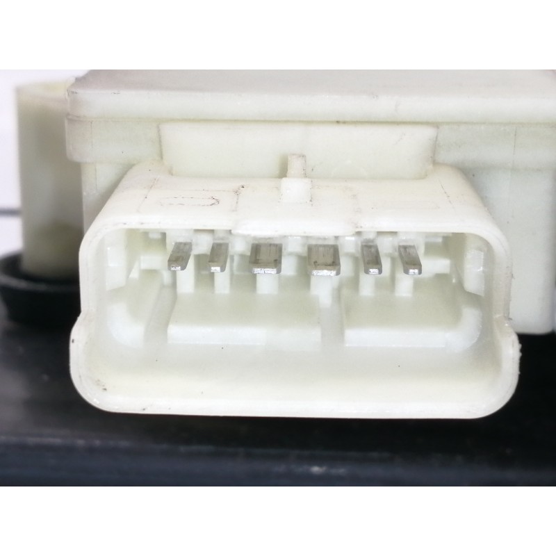 Recambio de elevalunas trasero derecho para citroën c4 grand picasso seduction referencia OEM IAM 9676172380  