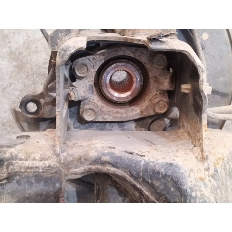 Recambio de mangueta trasera izquierda para renault koleos dynamique pack2 referencia OEM IAM   