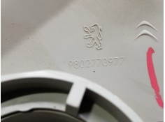 Recambio de luz interior para citroën c4 grand picasso seduction referencia OEM IAM 9802770977   2