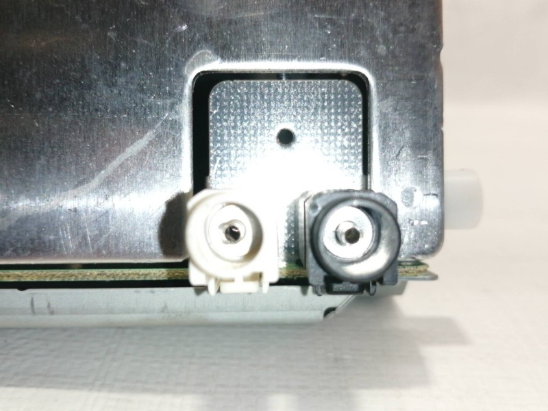 Recambio de sistema audio / radio cd para ford fiesta (cb1) trend referencia OEM IAM 10R035513 AA6T18C815 