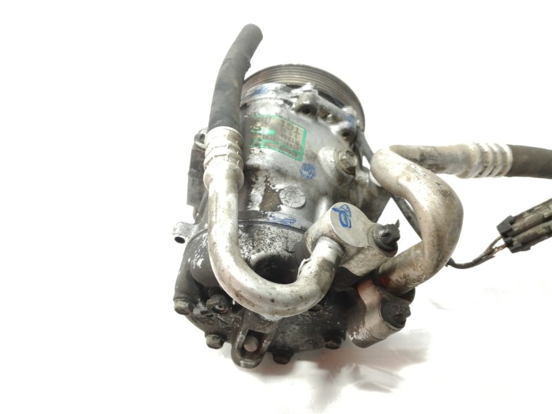 Recambio de compresor aire acondicionado para opel corsa c 1.3 16v cdti cat (z 13 dt / ln9) referencia OEM IAM SD6V10  