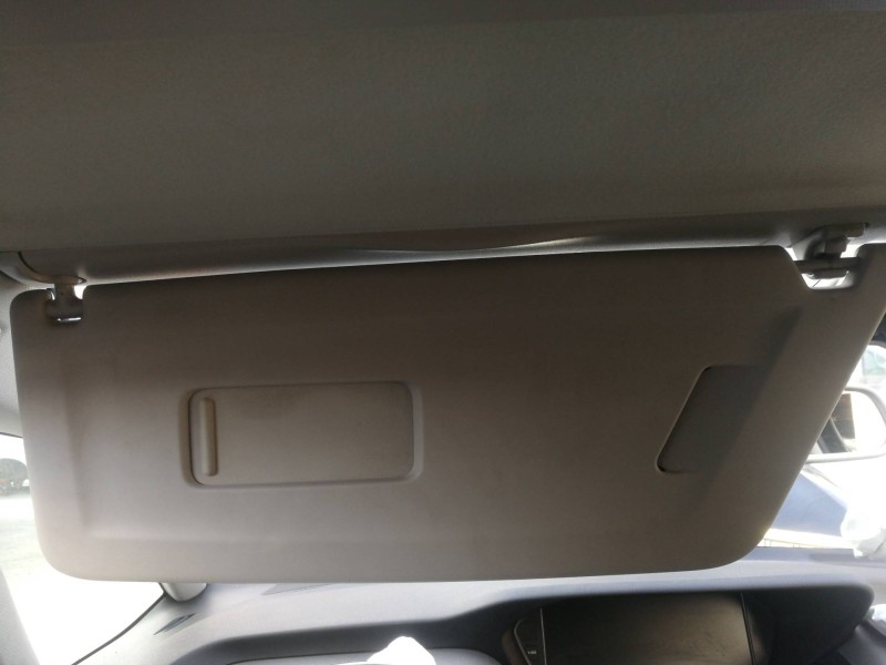 Recambio de parasol izquierdo para citroën c4 grand picasso seduction referencia OEM IAM 98018897BJ  