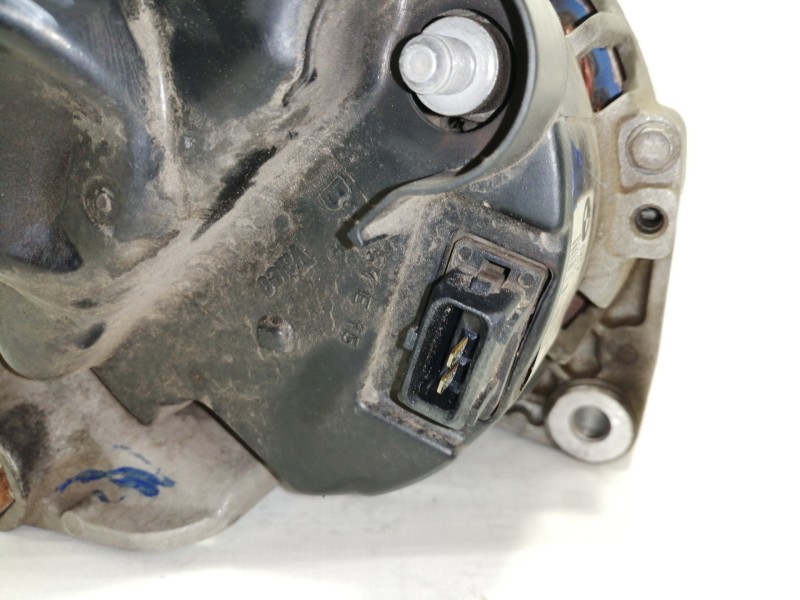 Recambio de alternador para bmw serie 3 berlina (e46) 320i edition exclusiv referencia OEM IAM 7501592  