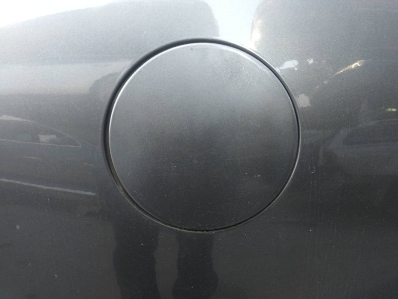 Recambio de tapa exterior combustible para seat leon (1m1) stella referencia OEM IAM 1M6809905D  