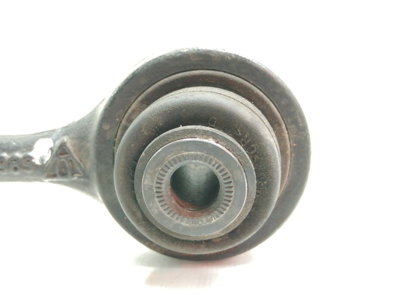 Recambio de brazo suspension superior delantero izquierdo para bmw x1 (e84) xdrive 20d referencia OEM IAM 6788989  