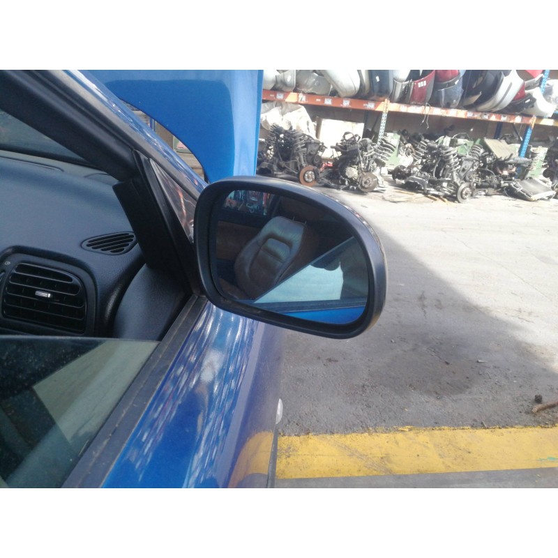 Recambio de retrovisor derecho para peugeot 406 coupe (s1/s2) 2.2 hdi referencia OEM IAM 123421  