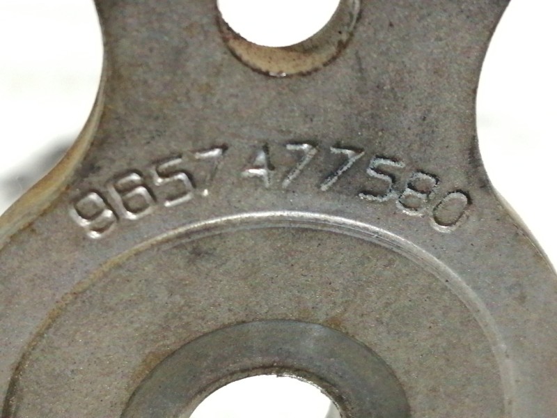 Recambio de polea arbol levas para peugeot 307 berlina (s2) d-sign referencia OEM IAM 9657477580  